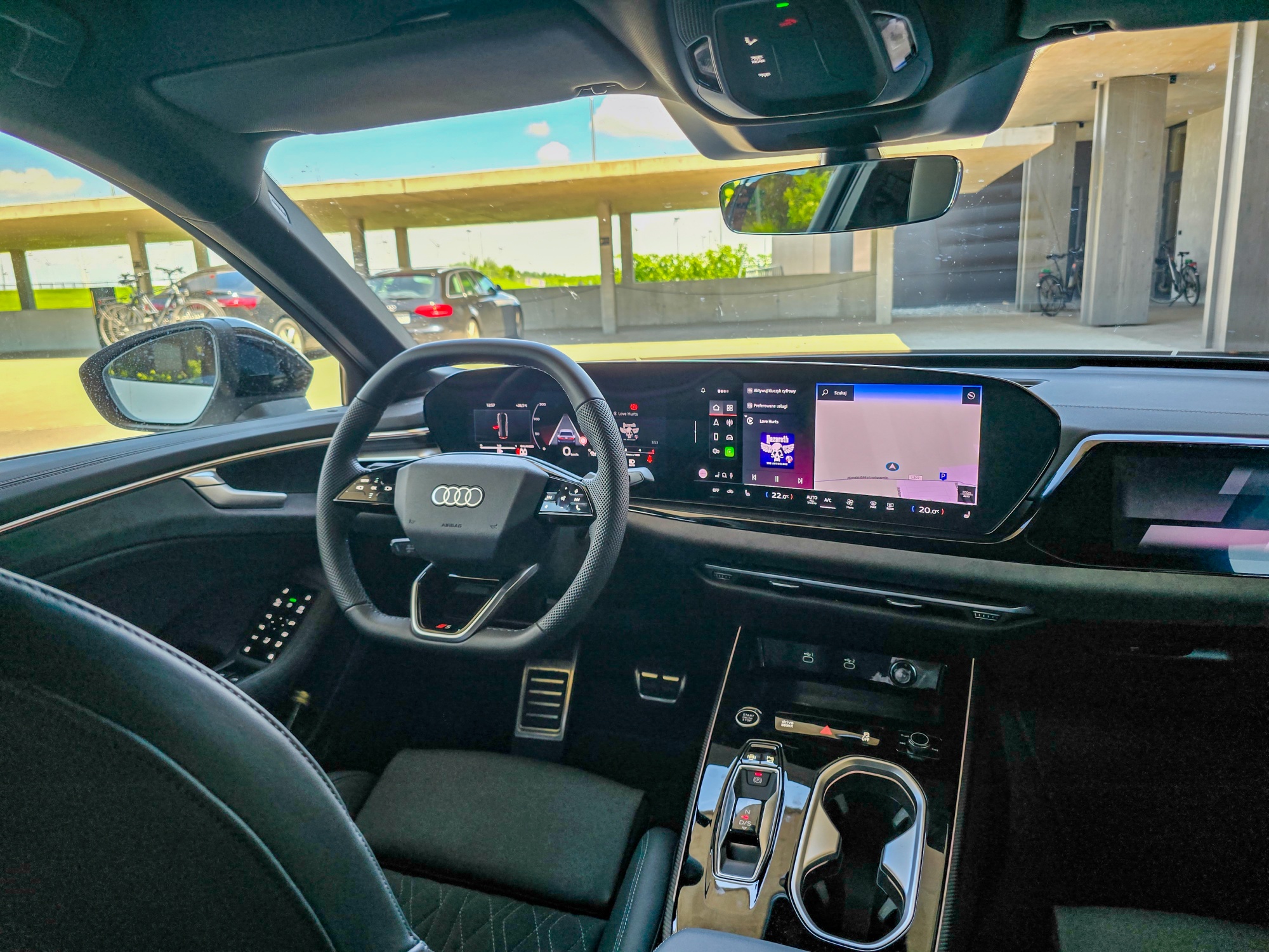 Audi A6 wnętrze