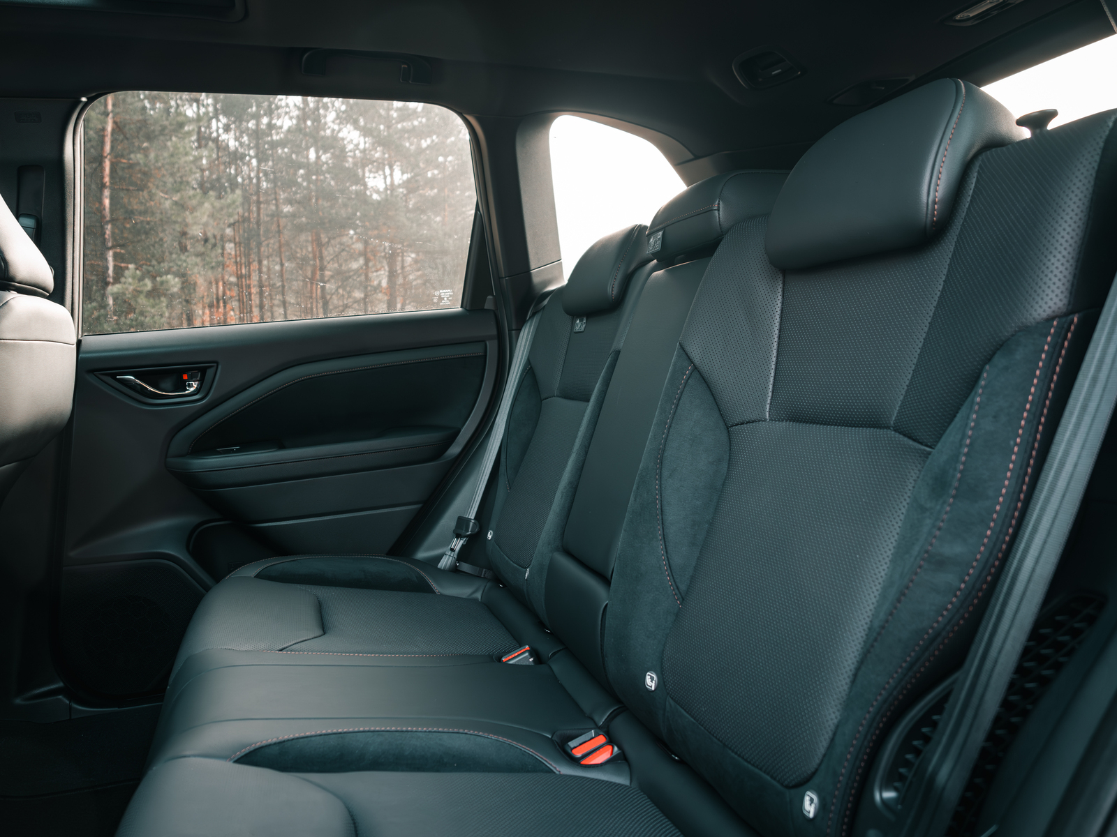 Wnętrze Subaru Forester 2025