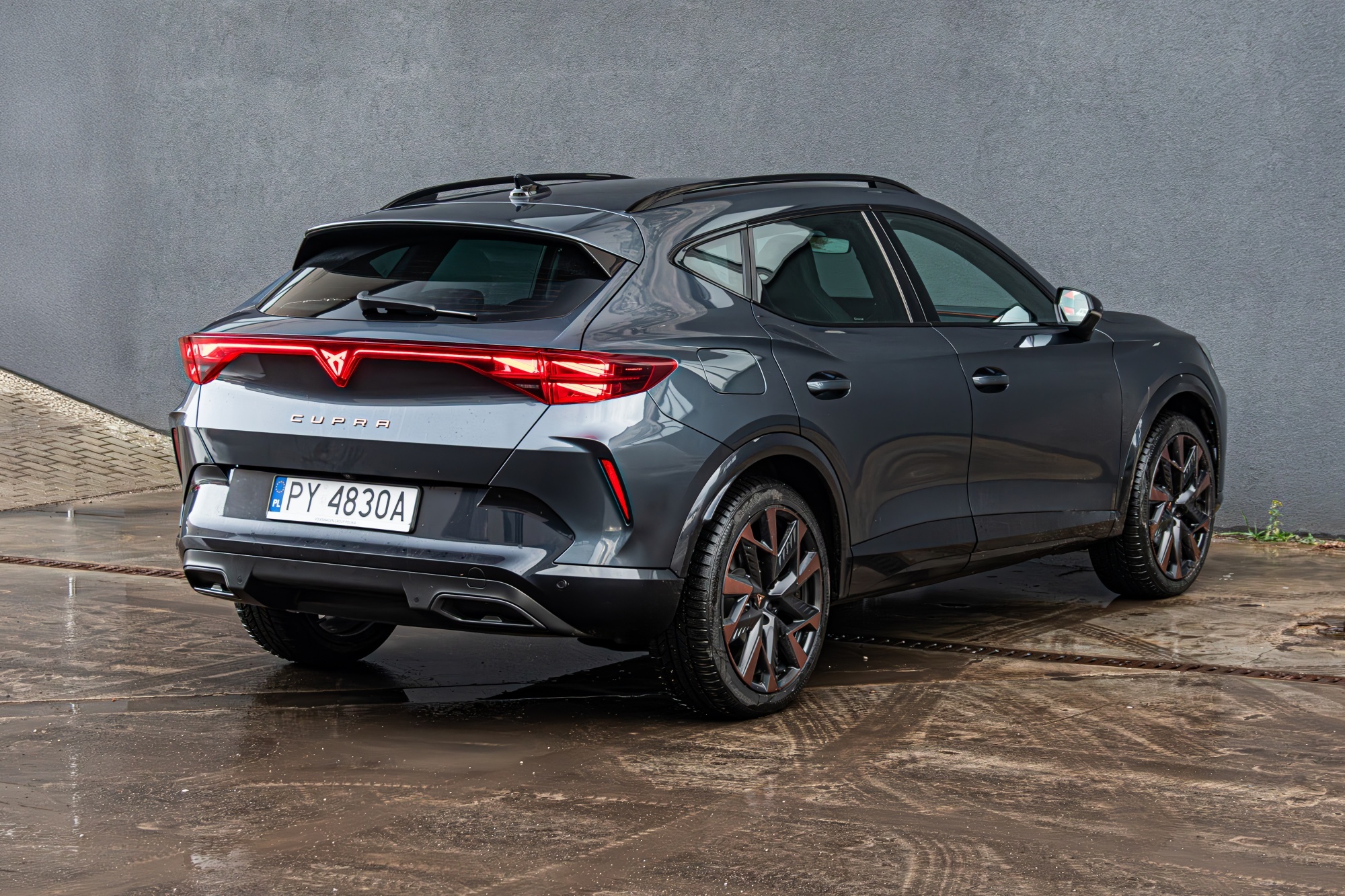 Cupra Formentor tył