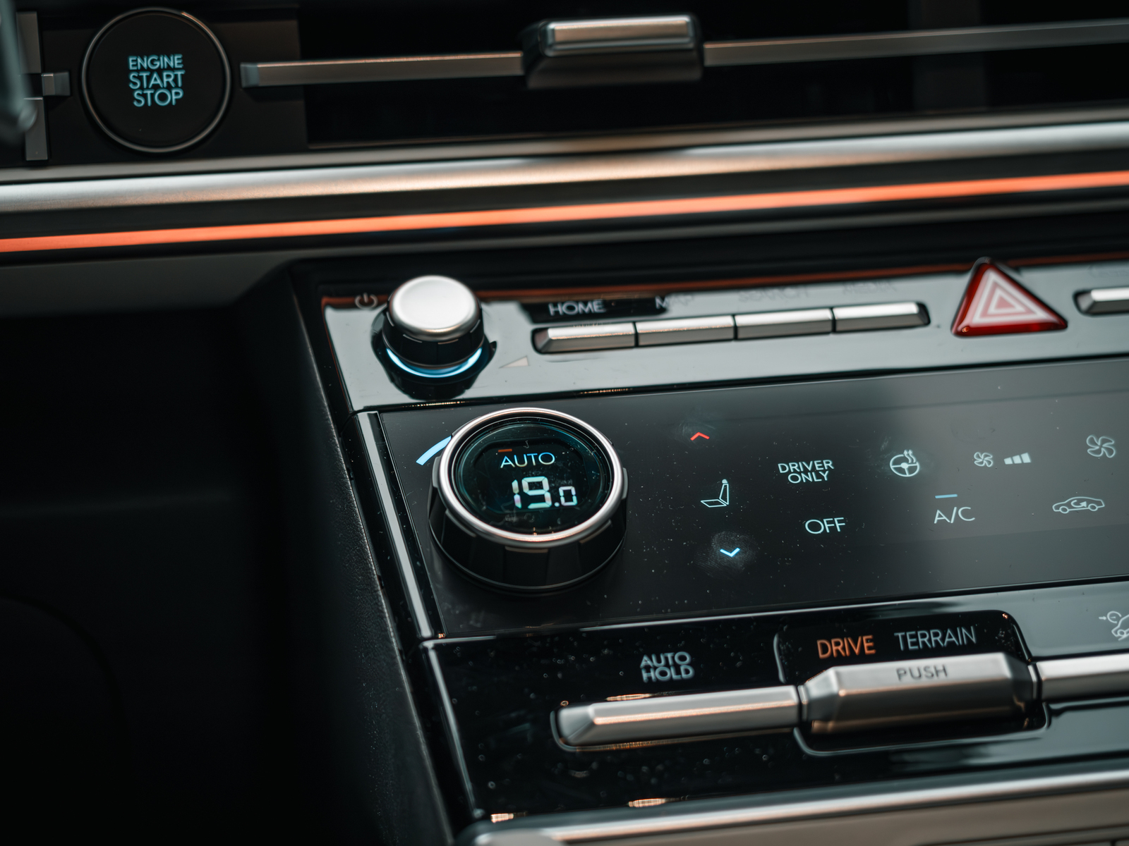 Wnętrze Hyundai Santa fe 2025 