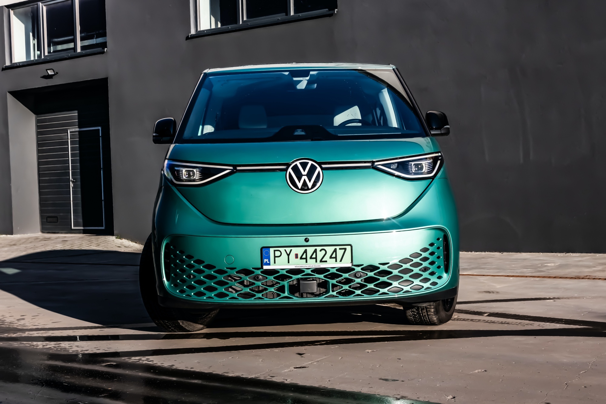 Volkswagen ID.Buzz przód