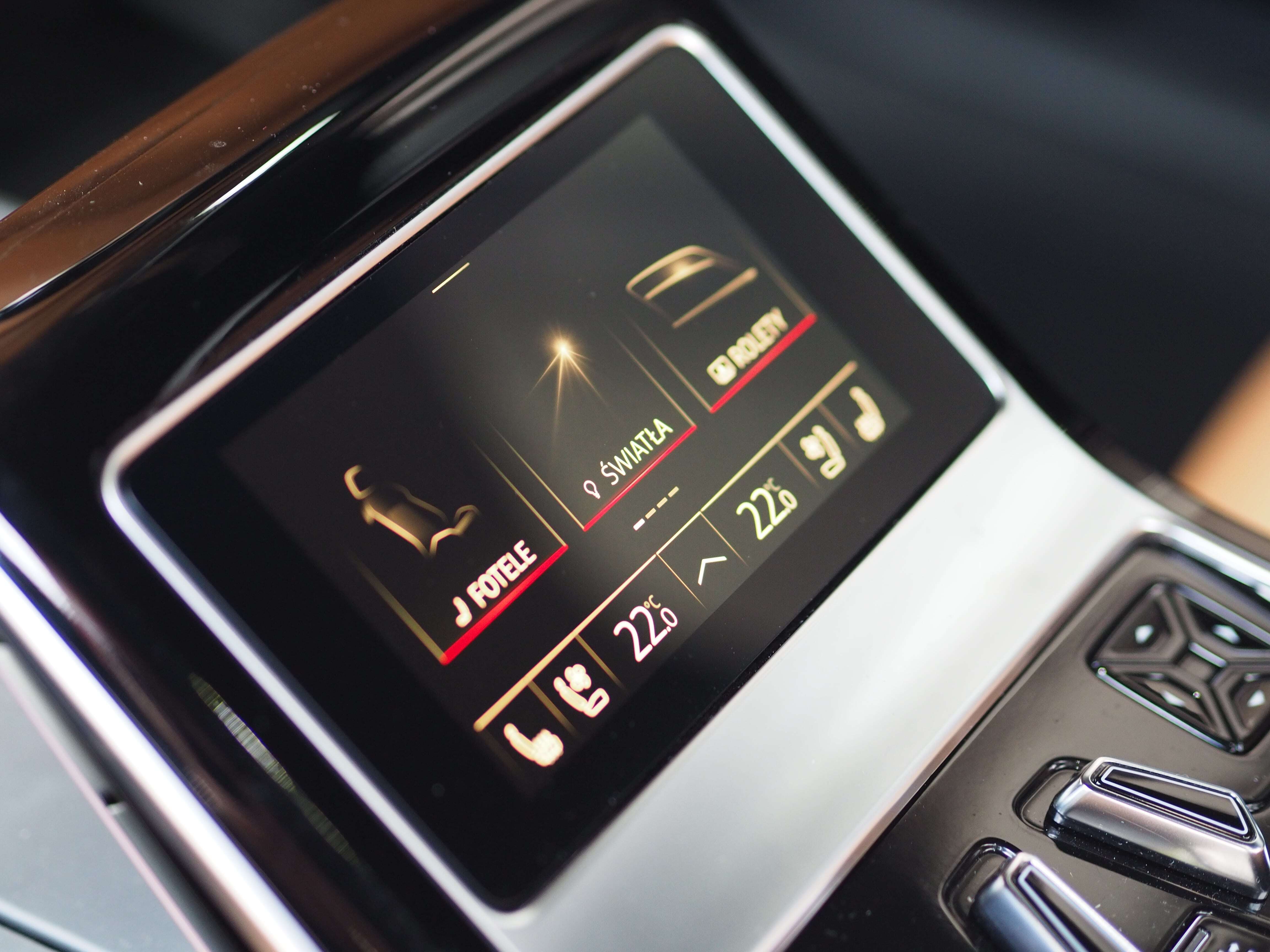 Audi A8 L