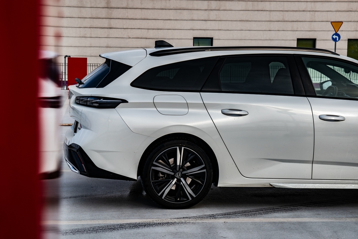 308 SW sylwetka