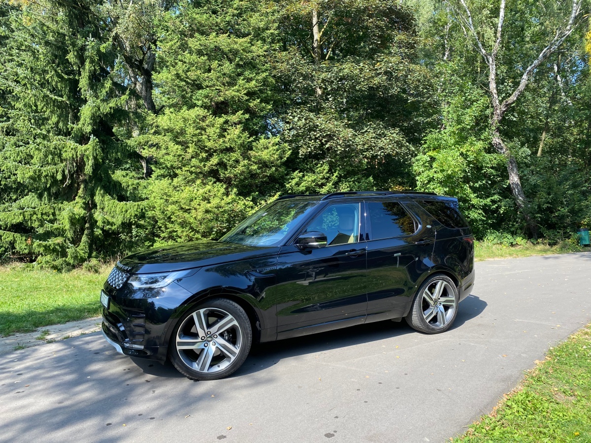 Land Rover Discovery 2023