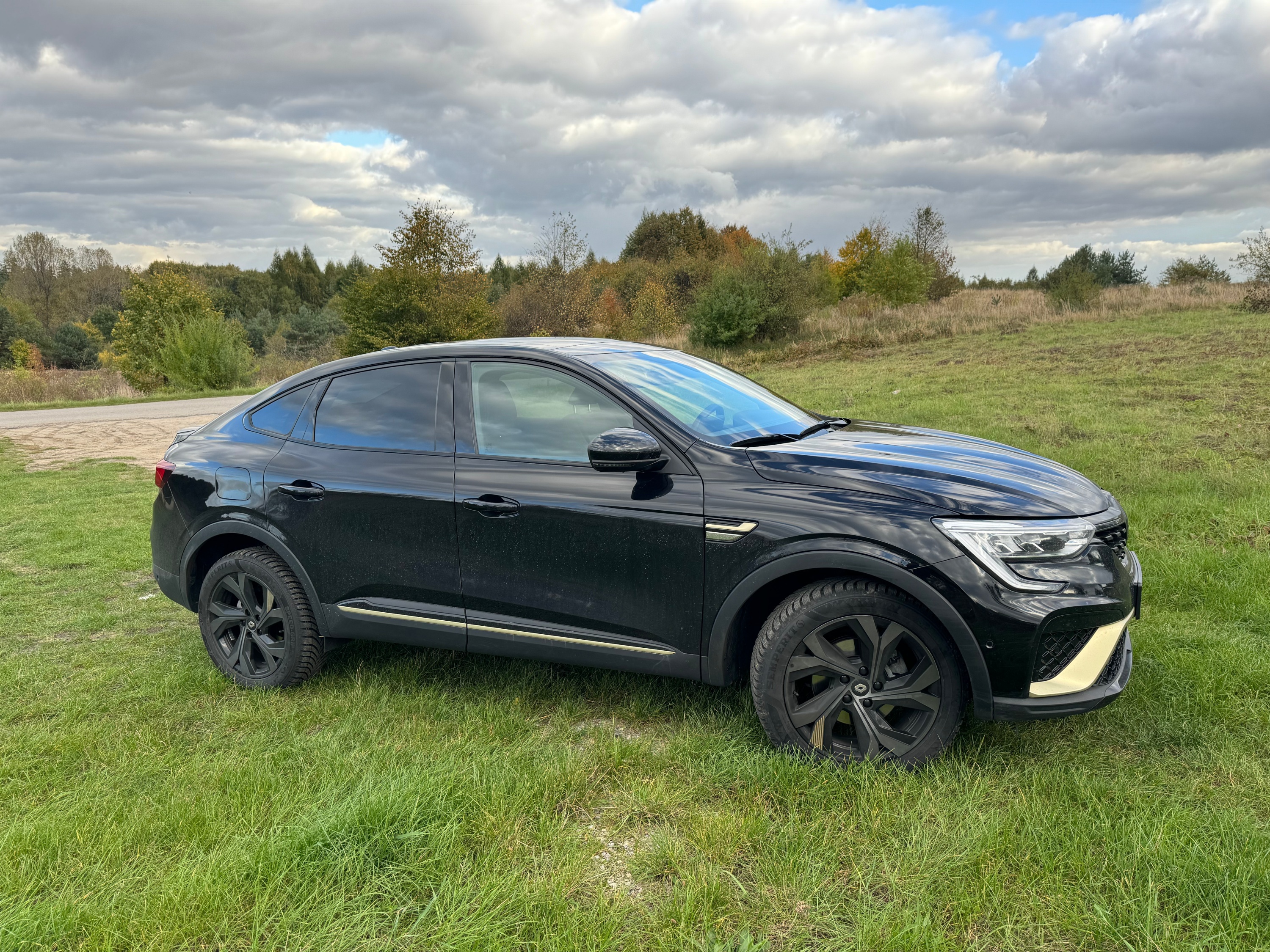 Renault Arkana sylwetka