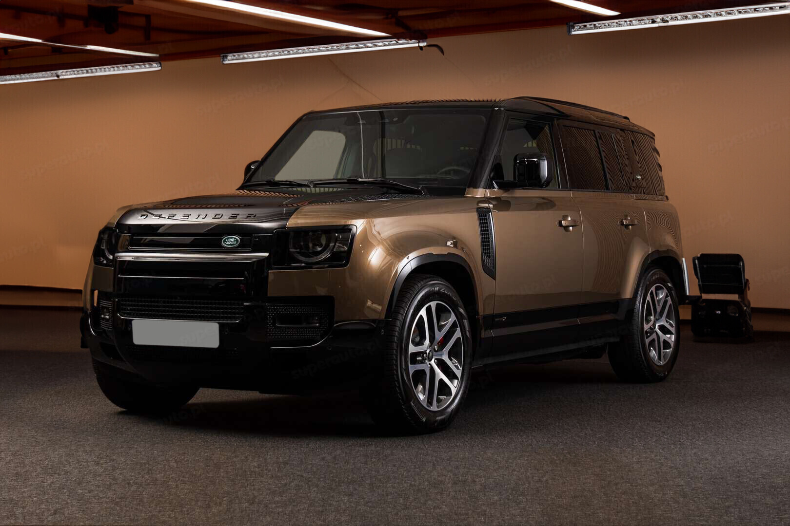 Land Rover Defender 110