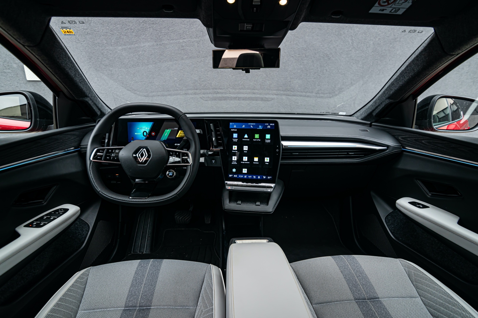 Renault Scenic E-Tech wnętrze