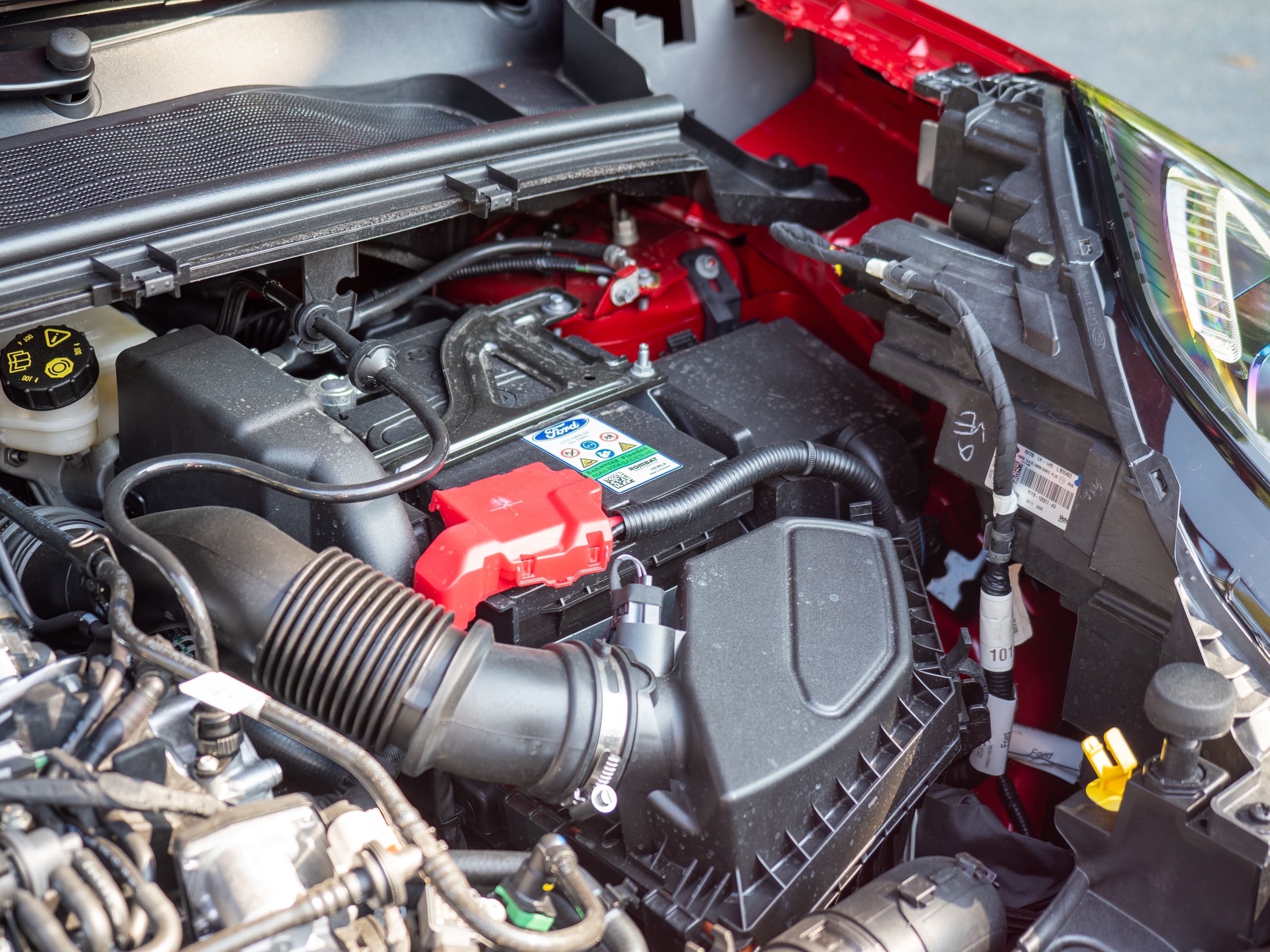 Nowy Ford Puma po liftingu silnik