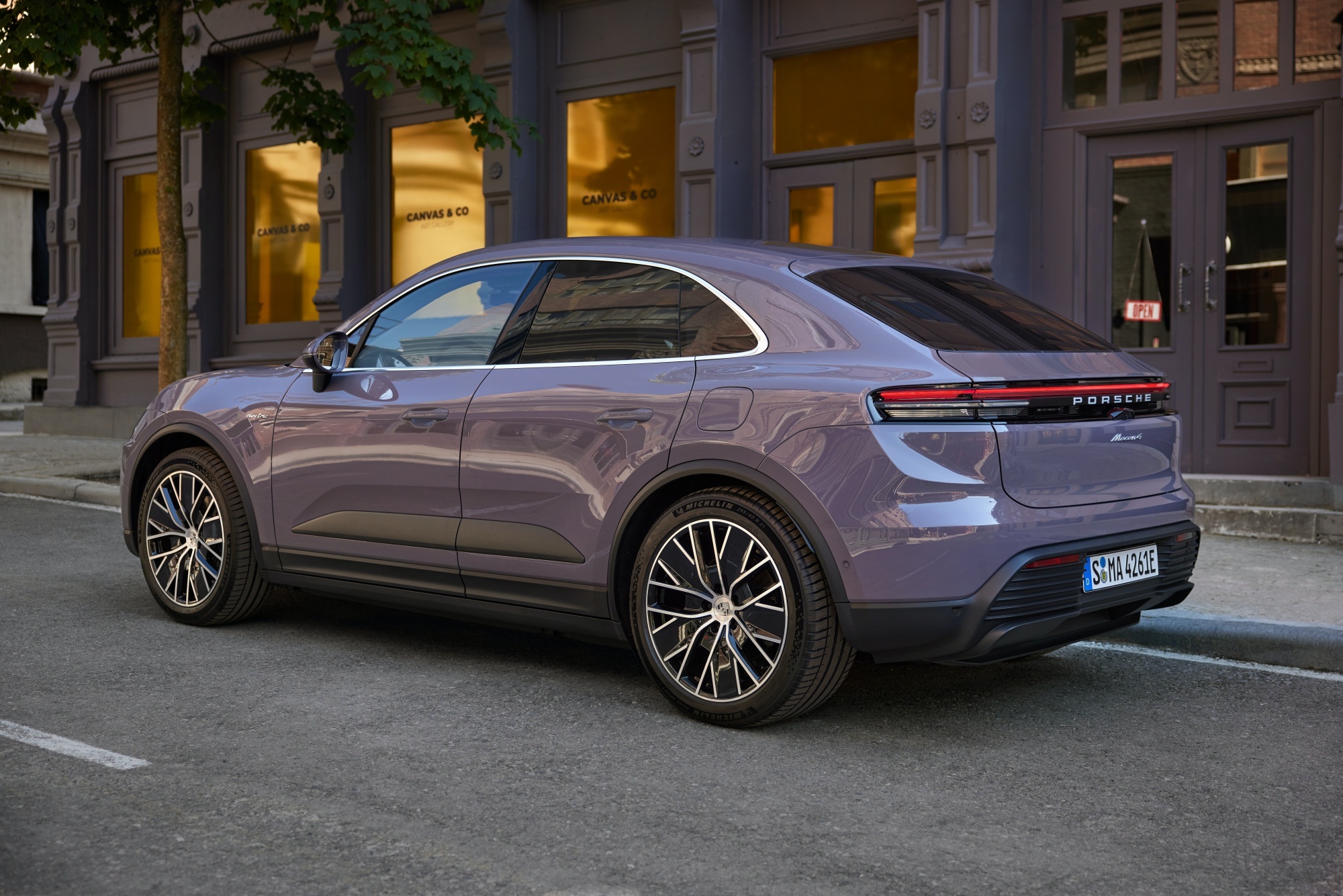 Porsche Macan 2024 sylwetka