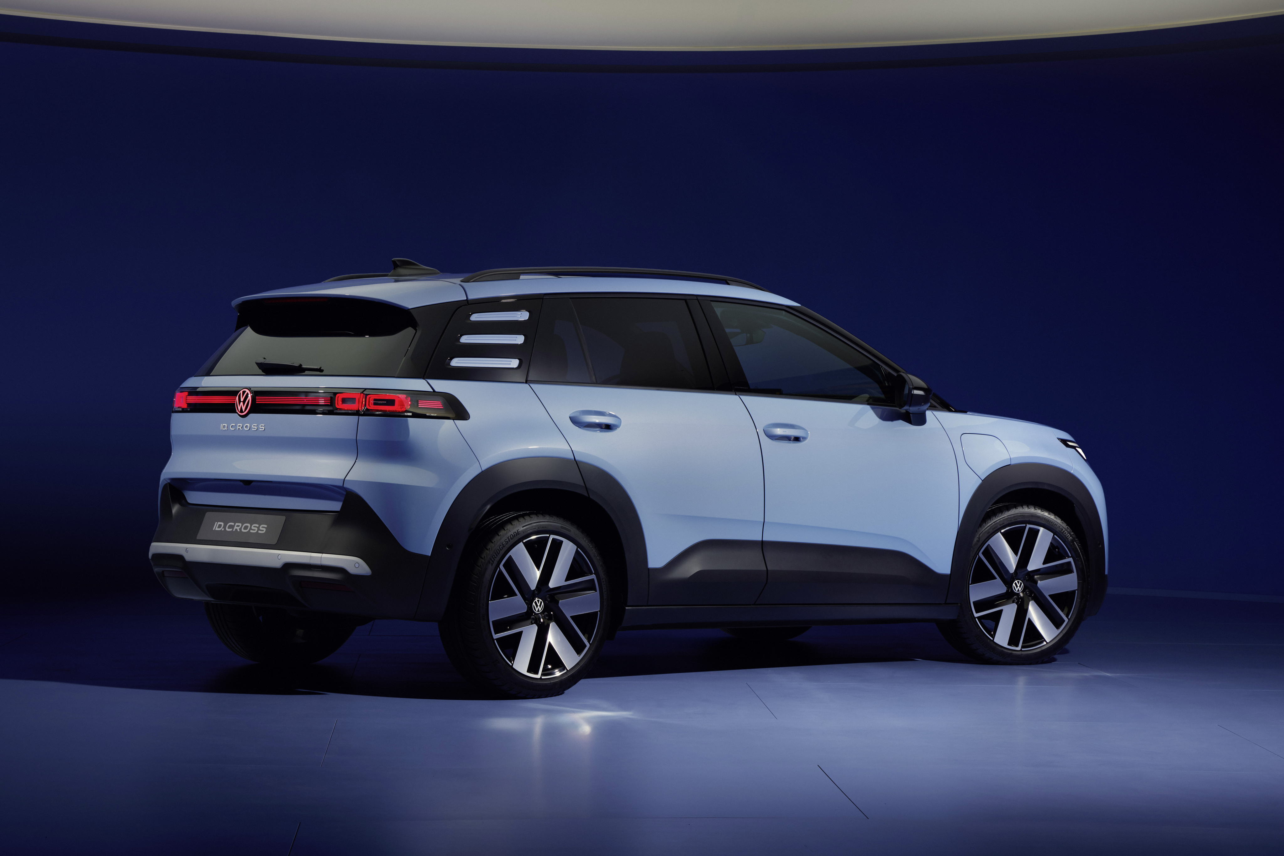 Volkswagen ID. Cross tył
