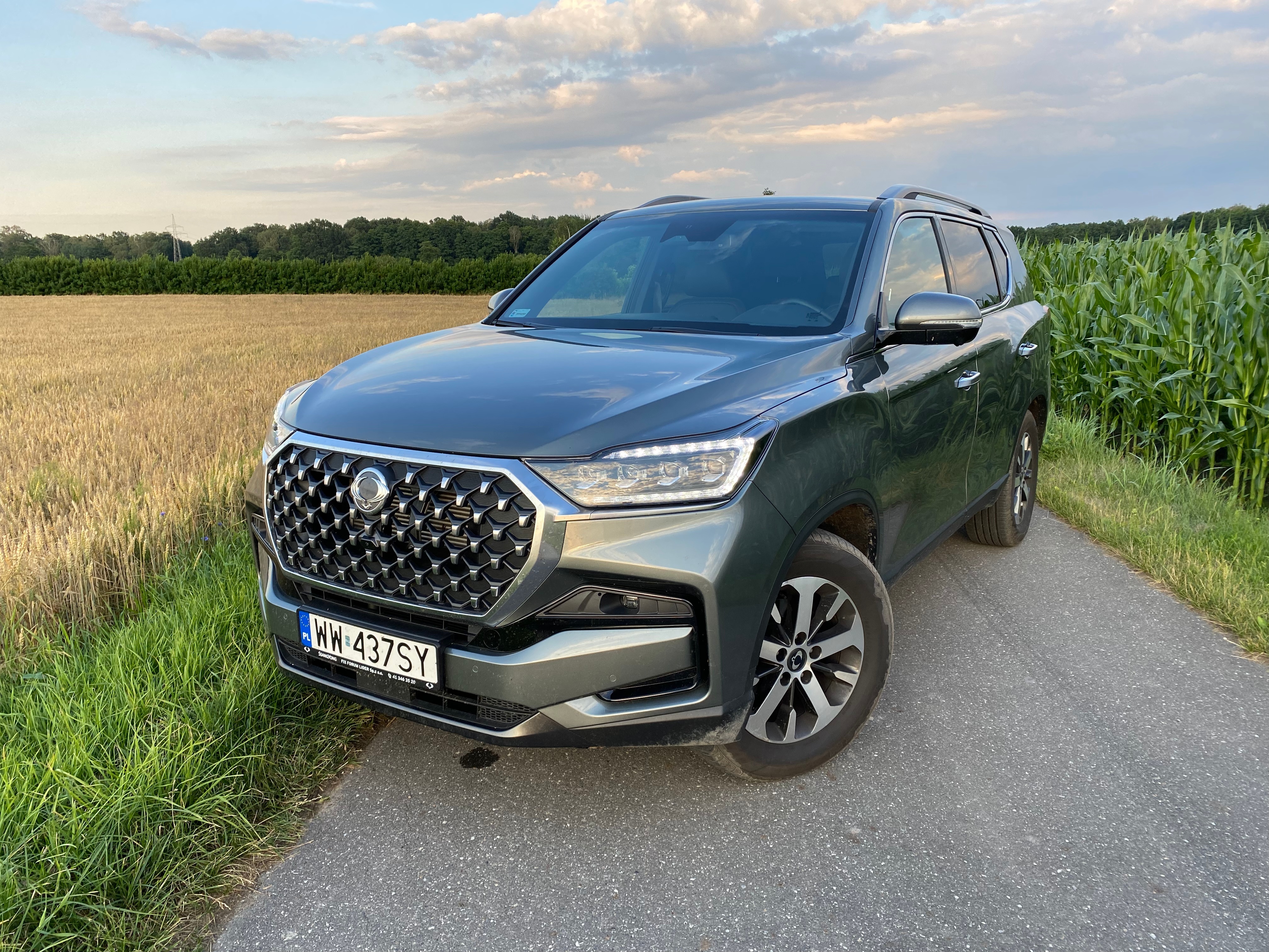 Rexton 2022 - przód