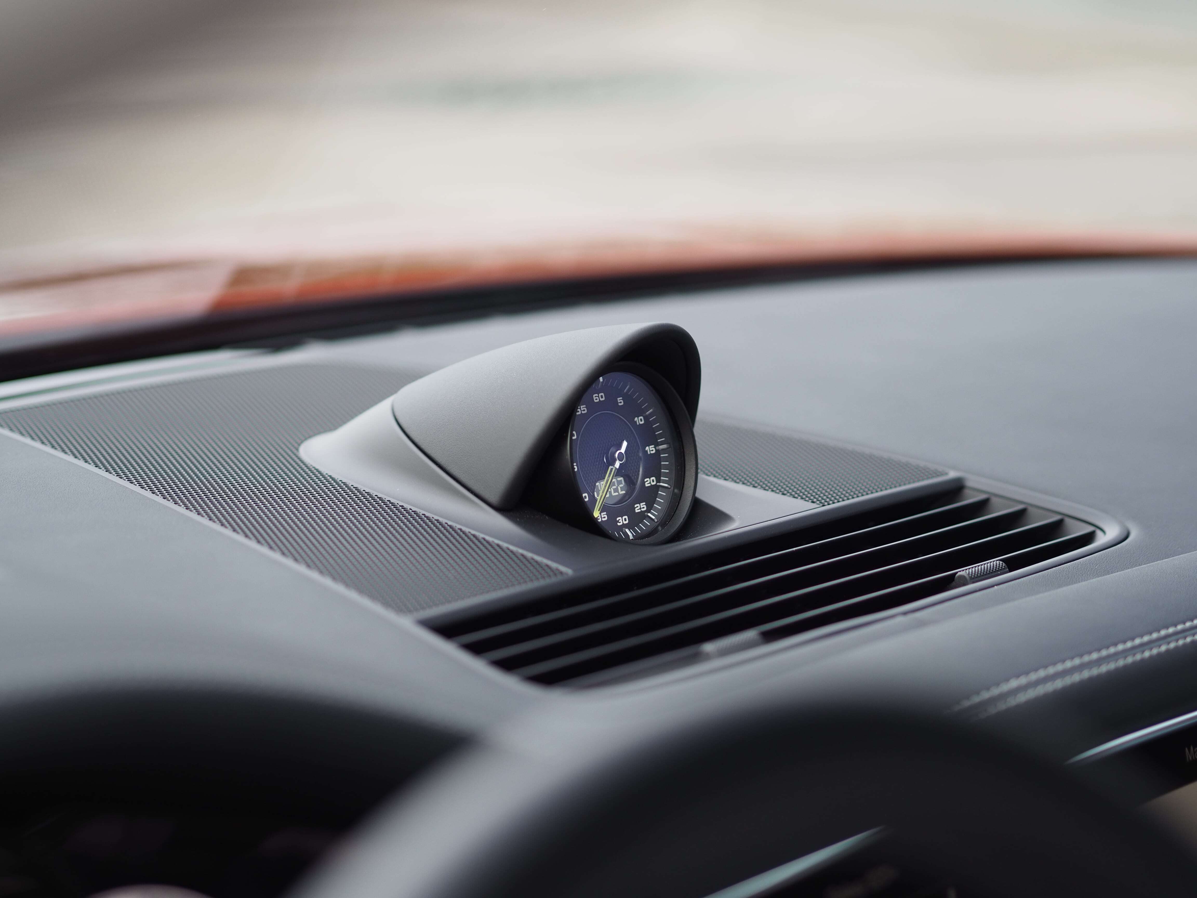 Porsche Panamera zegarek