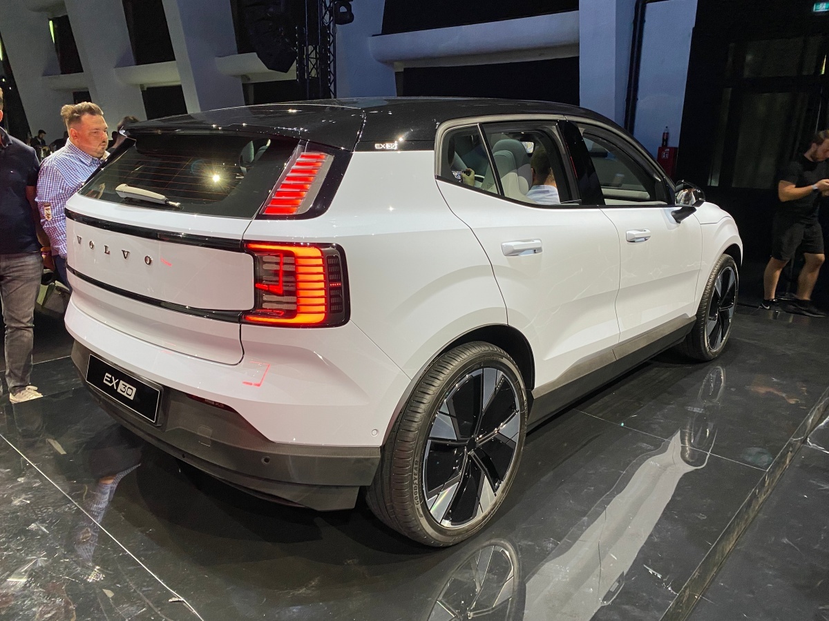 Volvo EX30