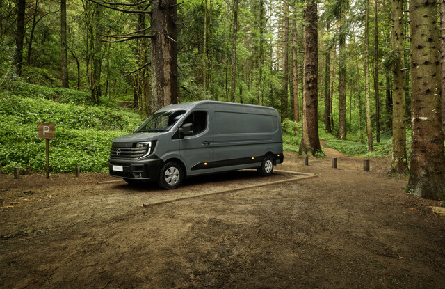 Nissan Interstar 2025