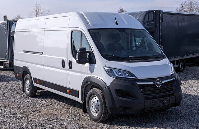 Opel Movano
