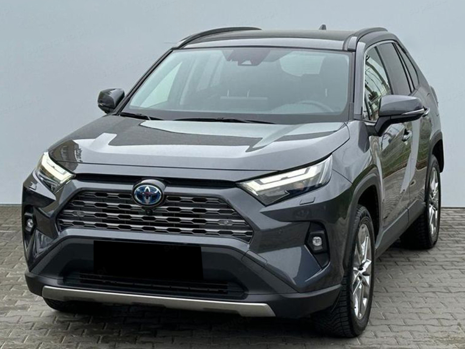 Toyota RAV4 Executive 2.5 Hybrid | Leasing samochodu Superauto.pl