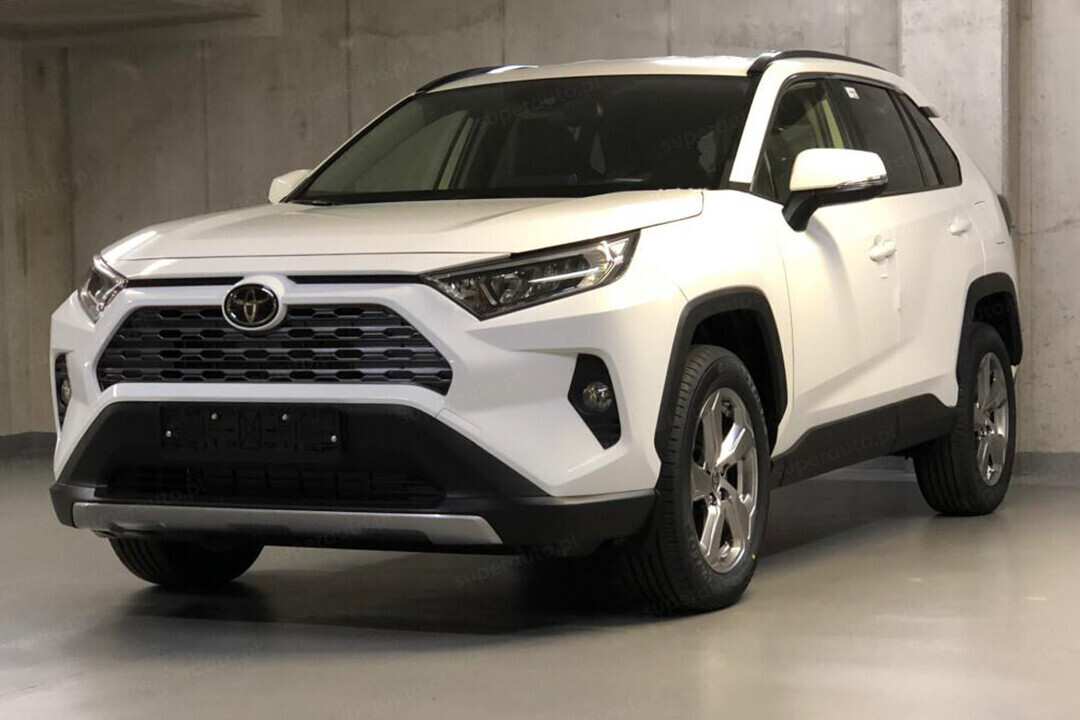 Toyota RAV4 2.0 Comfort 4x4 MS Leasing samochodu Superauto.pl