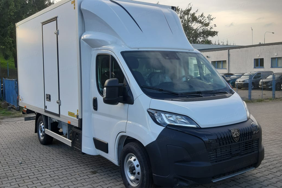 Peugeot Boxer L4 Kontener 8EP + Winda | Leasing samochodu Superauto.pl