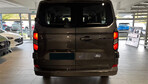 Ford Transit Custom Kombi M1 320 L2H1 Limited A8 2.0 170KM Kombi