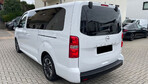 Opel Zafira Life Extra Long L2H1 Business AT8 2.0 180KM Kombi