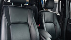 Toyota HiLux Double Cab Invincible 2.8 204KM Pick-Up
