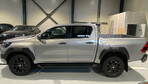 Toyota HiLux Double Cab Invincible 2.8 204KM Pick-Up