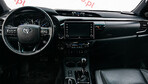 Toyota HiLux Double Cab Invincible 2.8 204KM Pick-Up