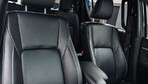 Toyota HiLux Double Cab Invincible 2.8 204KM Pick-Up