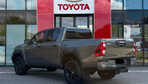 Toyota HiLux Double Cab Invincible 2.8 204KM Pick-Up