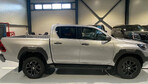 Toyota HiLux Double Cab Invincible 2.8 204KM Pick-Up