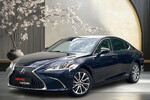 Lexus ES 300h Business Edition
