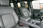Land Rover Defender 110 D300 X-Dynamic HSE