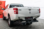 Mitsubishi L 200 2.4 d
