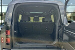 Land Rover Defender 110 3.0 D250 X-Dynamic HSE