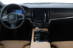 Volvo V90 T6 AWD Plug-In Hybrid Ultra Bright