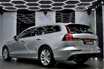 Volvo V60 B4 B Momentum Pro