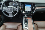 Volvo V60 D3 Momentum Pro