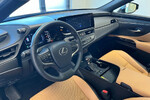 Lexus ES 300h Business Edition