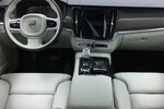 Volvo V90 T8 AWD Plug-In Hybrid Ultra Bright