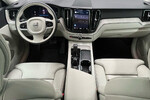 Volvo XC60 T6 Plug-In Hybrid AWD Plus Dark