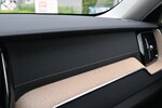 Volvo XC60 B5 B AWD Ultra Dark