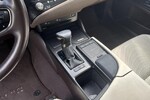 Lexus ES 300h Business Edition +