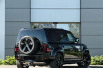 Land Rover Defender 110 D300 X-Dynamic HSE
