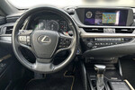 Lexus ES 300h Business Edition