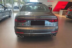 Audi A8 S8 TFSI quattro