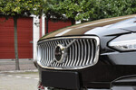 Volvo V90 T8 AWD Plug-In Hybrid Ultra Bright