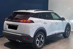 Peugeot 2008 Allure e-DCS 1.2 mHEV