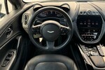Aston Martin DBX V8