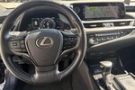 Lexus ES 300h Business Edition +