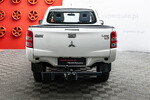Mitsubishi L 200 2.4 d